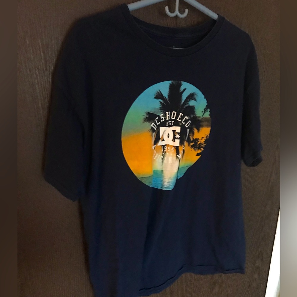 DC tshirt